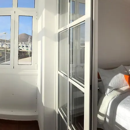 Prázdninový dům Central House In Tias With Private Pool