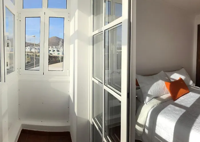 Vakantiehuis Central House In Tias With Private Pool