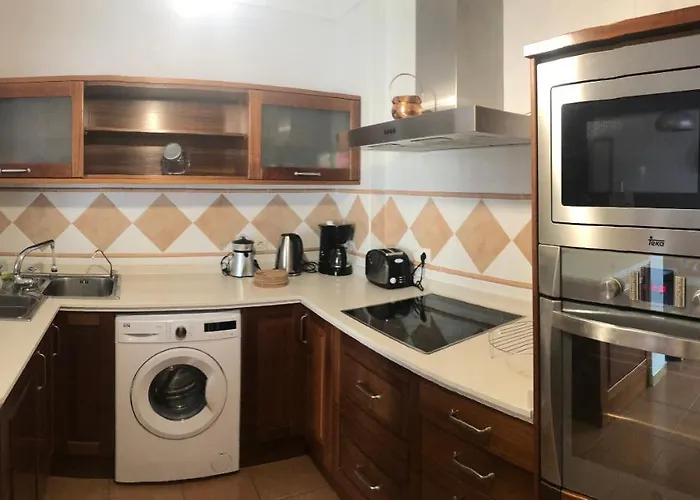 Central House In Tias With Private Pool Vakantiehuis *