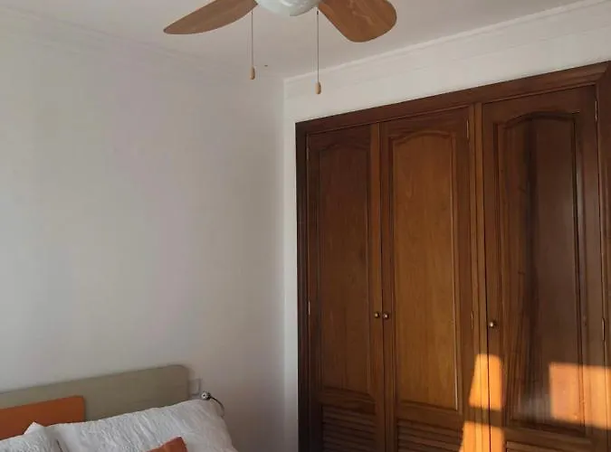 Central House In Tias With Private Pool Vakantiehuis