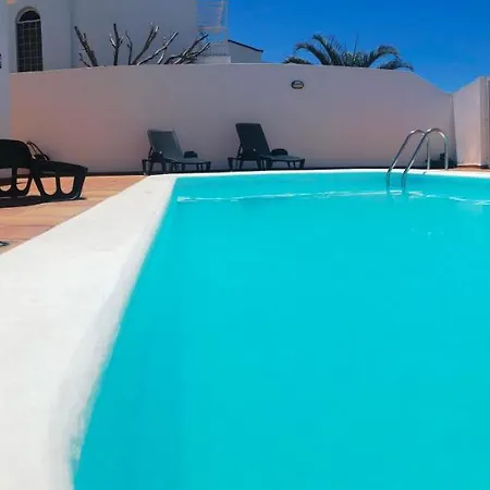 Central House In Tias With Private Pool Tías