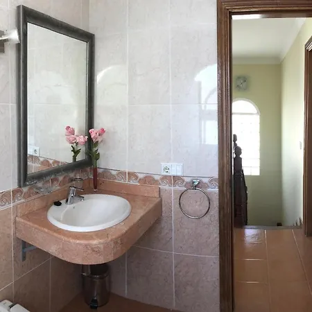 Central House In Tias With Private Pool Tías