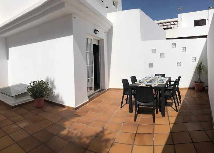 Central House In Tias With Private Pool *