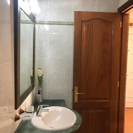 Central House In Tias With Private Pool Hébergement de vacances *