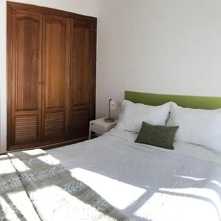 Central House In Tias With Private Pool