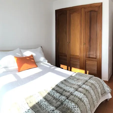 Central House In Tias With Private Pool Hébergement de vacances *