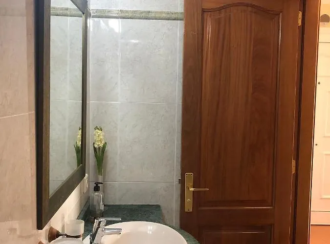 Central House In Tias With Private Pool Сasa de vacaciones *